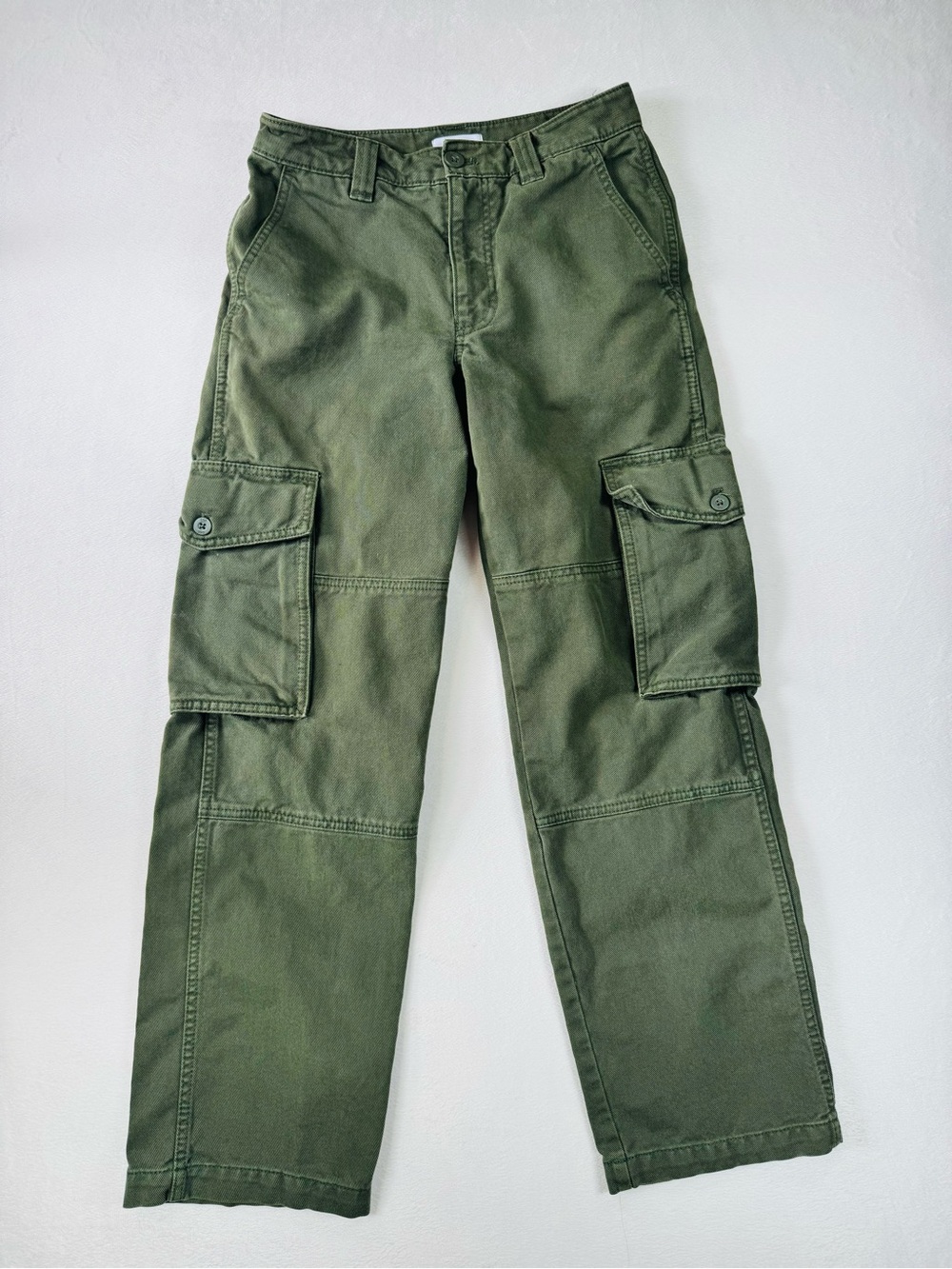 TNA Aritzia Women's Olive Green Boyfriend Cargo Jeans size 2